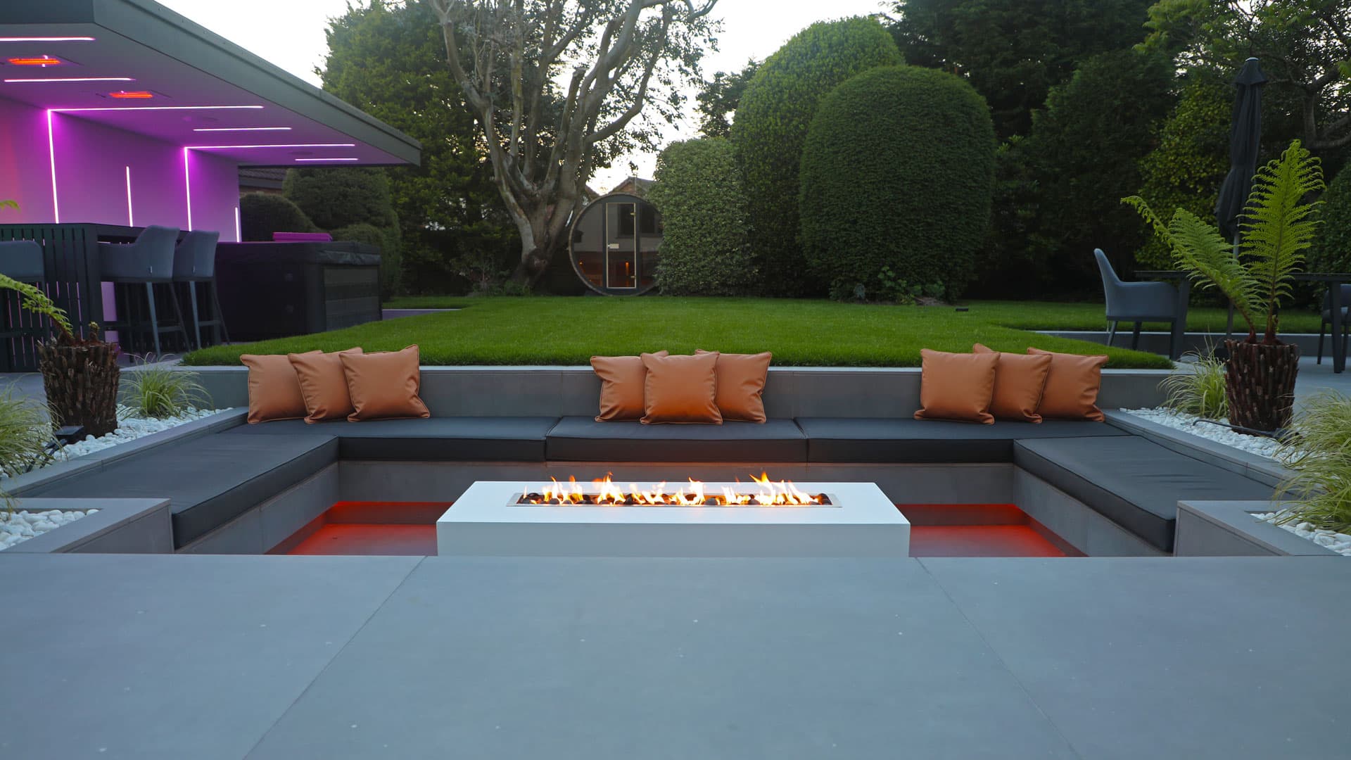 Problem-proof tiling outside