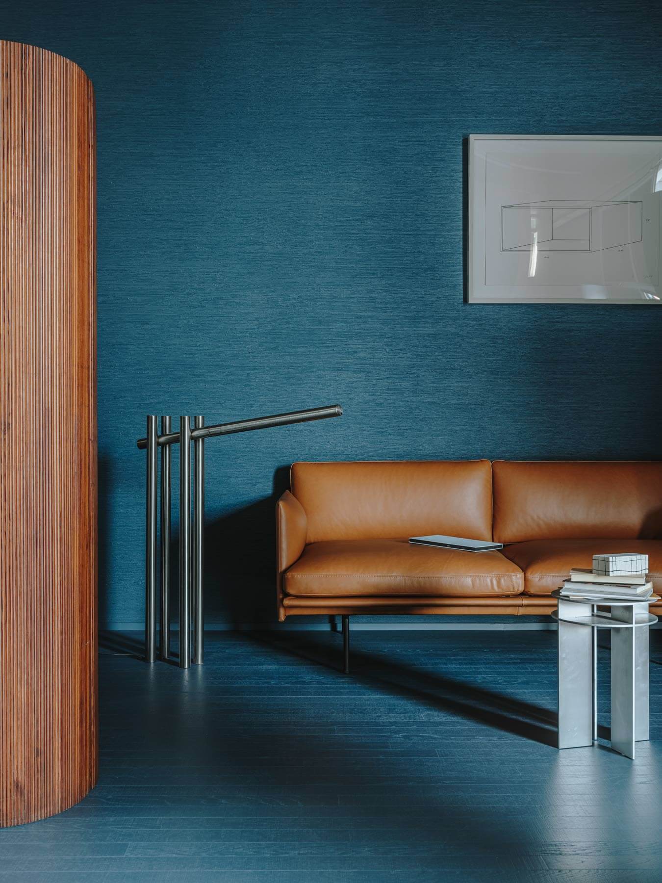 Parete: Stripe Living KK 30, Pavimento: Legno+Color KK 30, Battiscopa: Invisibile KK 56