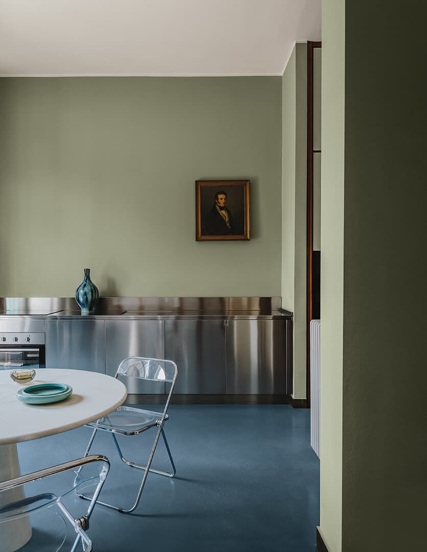 Soffitto: Absolute KK 75, Pareti: Decor KK 56, Pavimento: Cementoresina KK 29